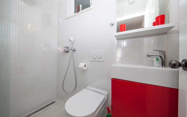 House Mario in Podgora, jacuzzi