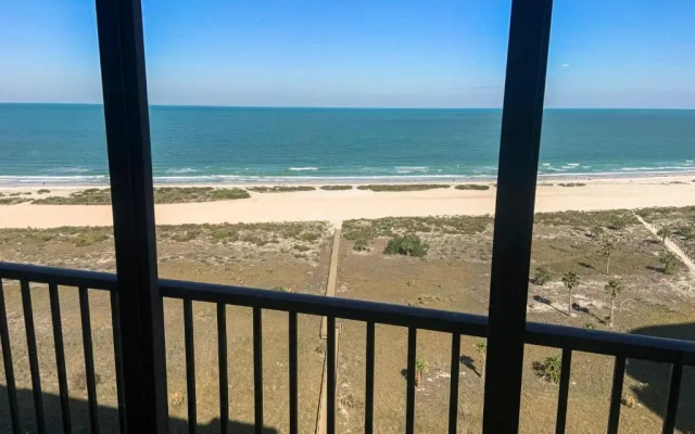 Landmark Towers 708 2 Br condo by RedAwning