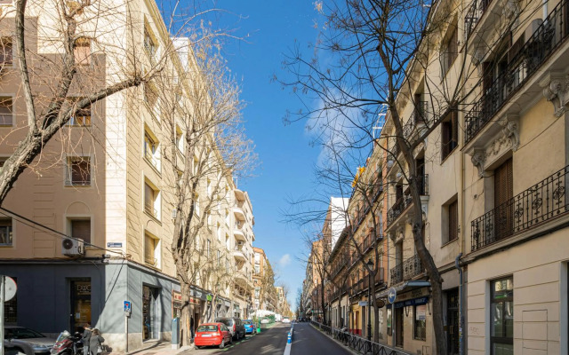 NUEVO Apartamento Dúplex Chamberí-Arapiles BDG46