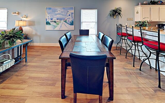 Spinnaker House - Four Bedroom Home
