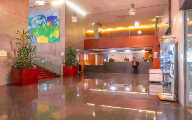 VIP Executive Art's Hotel