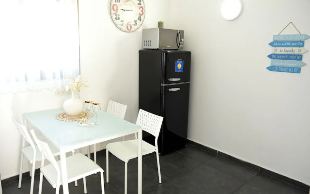 Blue Beach Apartment