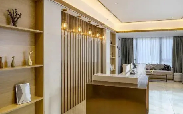 Woqu Service-Style Apartment (Shenzhen Liuxiandong)