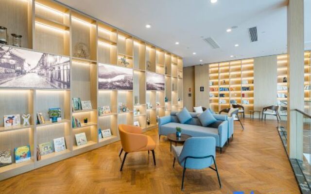 Atour Hotel Ningbo Old Bund Green Space Center