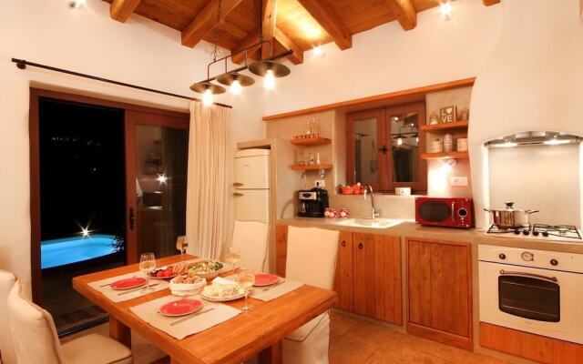 Amapola Villas - Phos