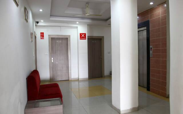 OYO 3075 Hotel RK Residency