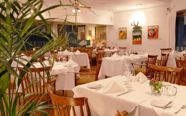 Hotel del Lago Golf & Art Resort