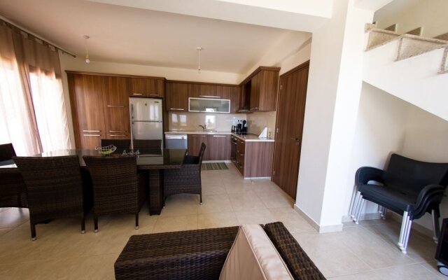 Limnes Villas