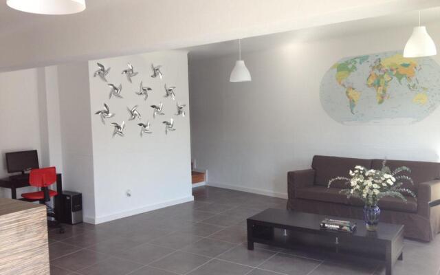 Airporto Hostel