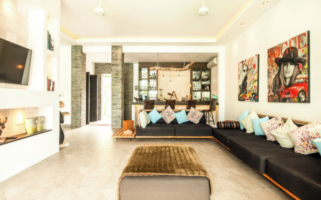 Mette 3br Villa – Guest Rooms – Kerobokan Kelod