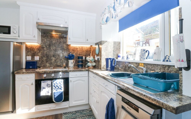 Periwinkle Cottage