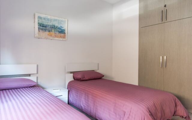 Paradise Promenade Apartment