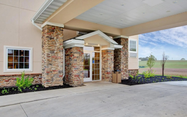 Cobblestone Hotel & Suites - Waynesboro