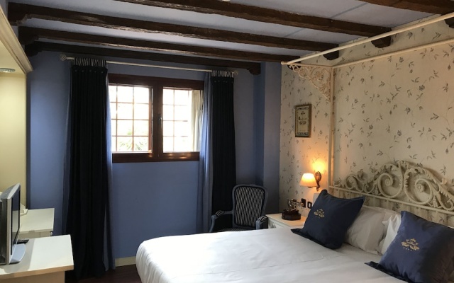 Masia De Lacy Hotel