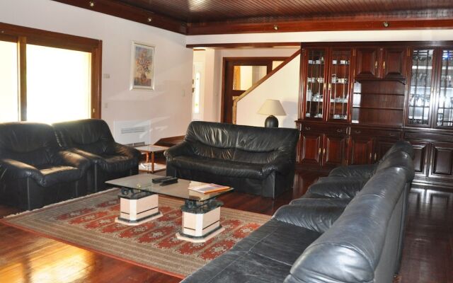 Spacious Villa in Vilamoura With Barbecue