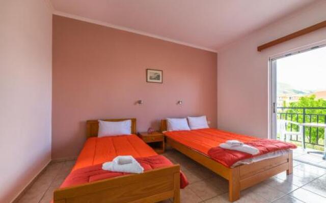 Anthi Studios & Apartments