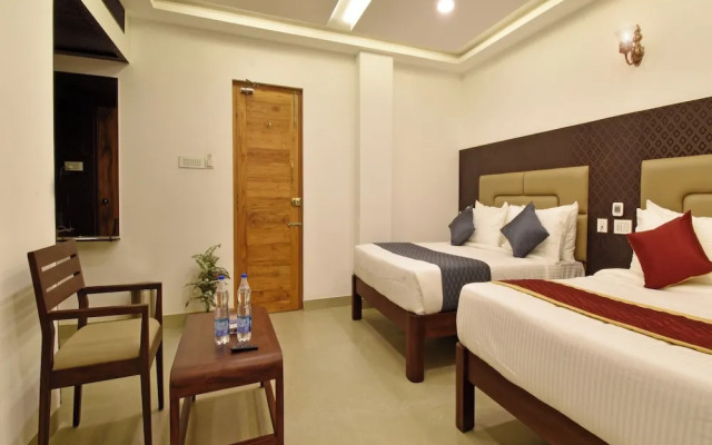 A K G Hotel