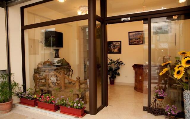 shih liang Xinying b&b