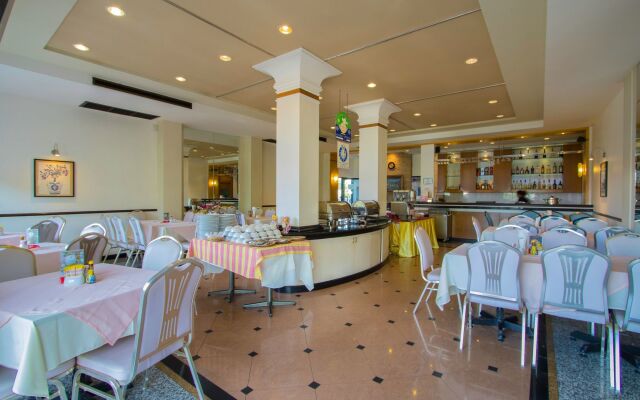 Crystal Hotel Krabi