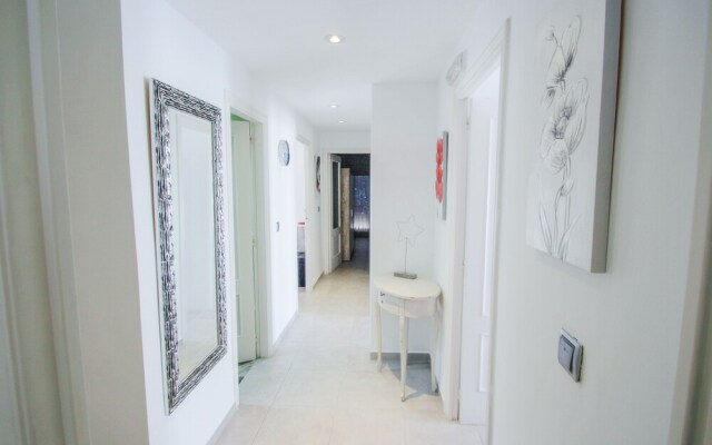 Judith - Modern Apartment in Moraira