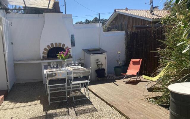 Studio avec grande terrasse et jardin privatif au Pyla