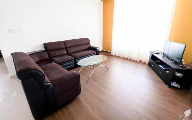 Monaara Holiday Bungalow - NuwaraEliya