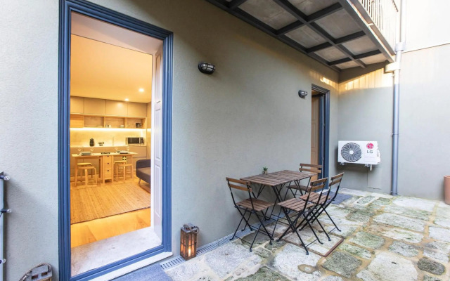 Downtown Studio w/ AC & Patio by LovelyStay