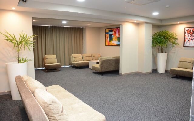 Ratsun Nadi Airport Apartment Hotel