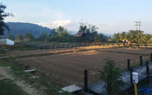 Banna Cafe & Glamping