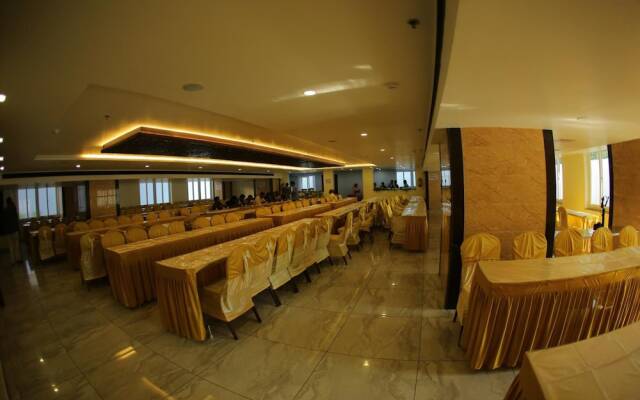 Hotel Lance International