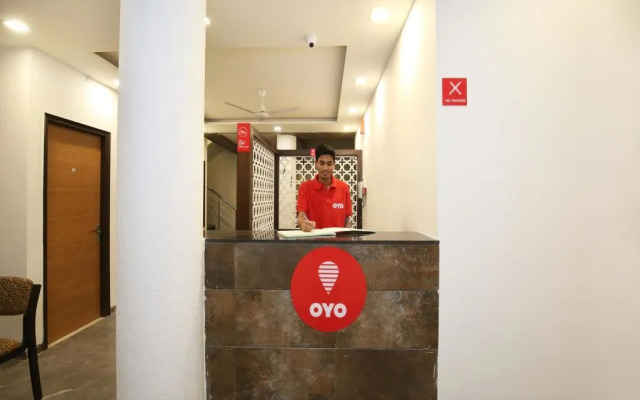 OYO 303 Madhya Marg Chandigarh