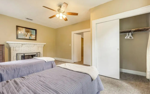 Quiet Jacksonville Retreat - 4 Miles to Downtown!
