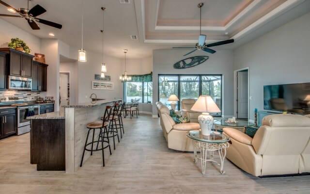 Villa Lake Kennedy - Roelens Vacations