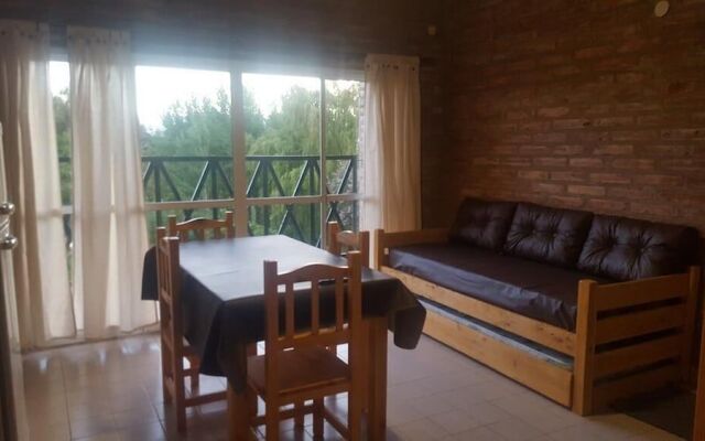 La Nueva Marietta - Apart Friendly