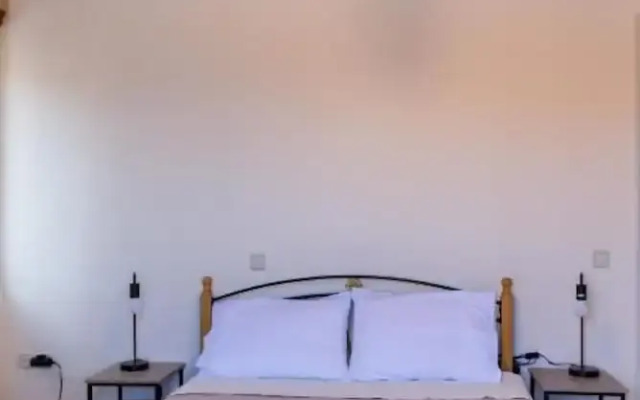 Platsa Seaview Retreat - A Stone-built Escape