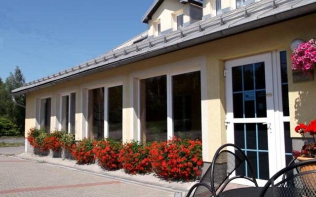 Sportovni A Relaxacni Centrum Na Cisarstvi