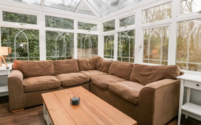 Tree of Life House, Number 27 Bere Lane