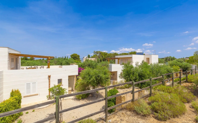 Cava Li Santi Residence