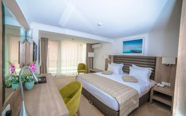 Hotel Saturn