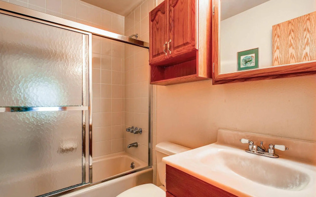Tannenbaum Condominiums by Ski Country Resorts