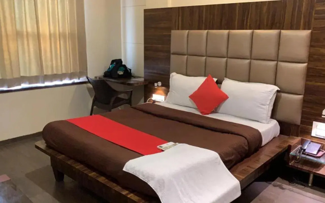 Hotel Lotus Residency