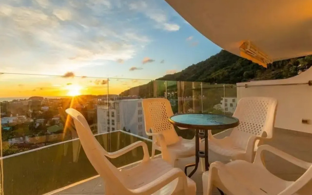 2BR Ocean View 1km To Beach Patong c129