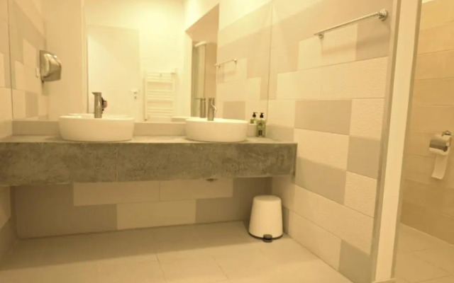 Luana Airport Apartments #4