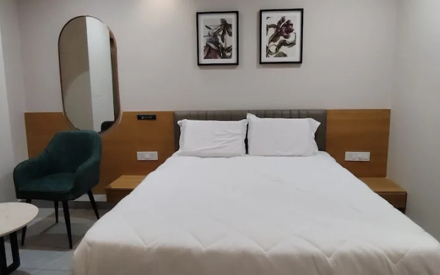 PubliQ Luxury Stays