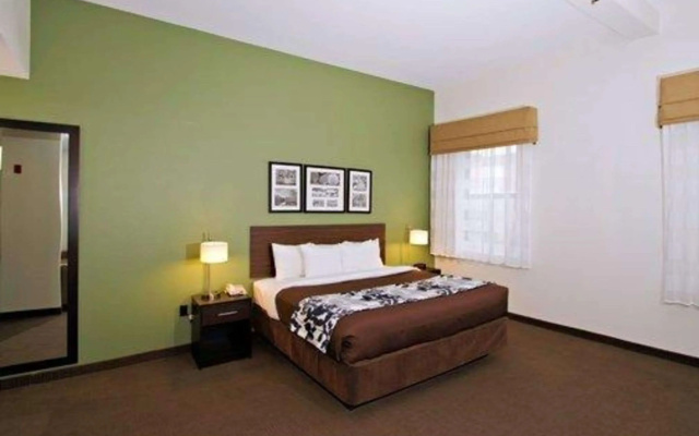 Sleep Inn & Suites Downtown Inner Harbor