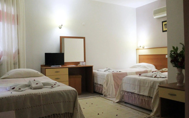 Club Turkuaz Garden Hotel