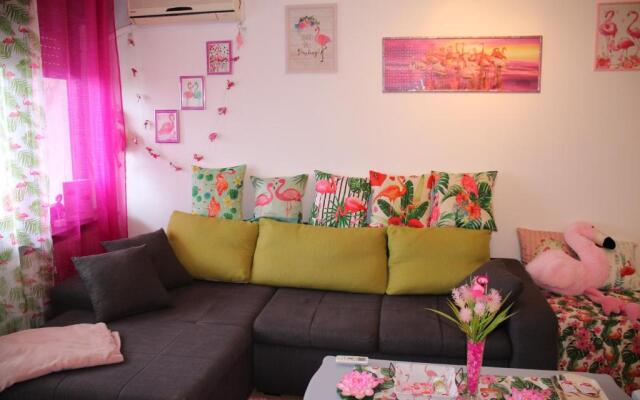 Pink Flamingo Nest - unique design apartment