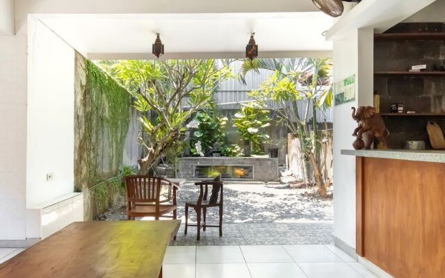 TwoSpaces Living at Saren Guest House