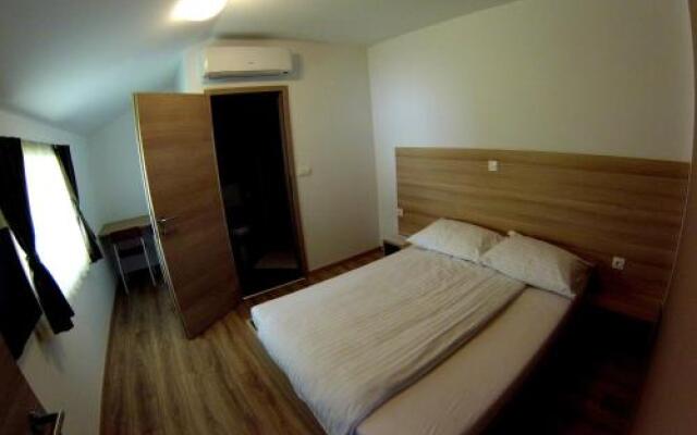 Sweet Dreams Rooms And Apartments Postojna