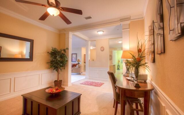 Orlando Escape 2 Bedroom Condo by RedAwning